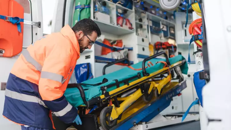 Muere adulto mayor en motel