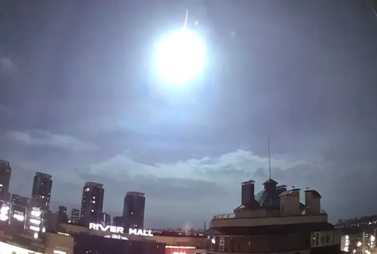 Qué fue el origen del destello en el cielo de Kiev, Ucrania