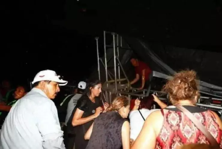 ÚLTIMA HORA_ Ya son 9 fallecidos y 27 hospitalizados tras colapso de templete donde estaba Álvarez Máynez