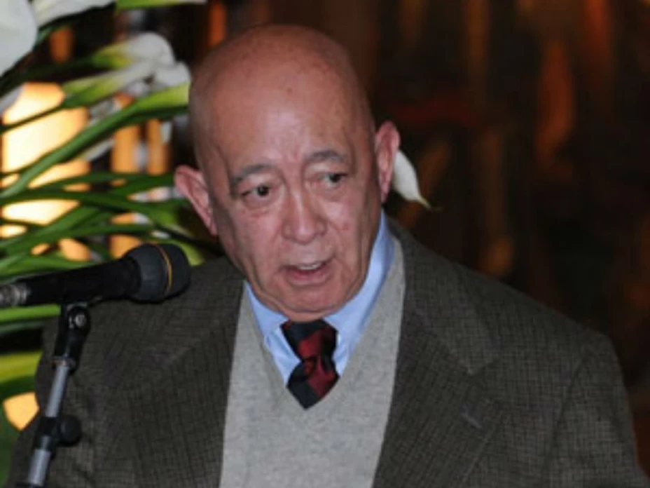 Gilberto Aceves Navarro