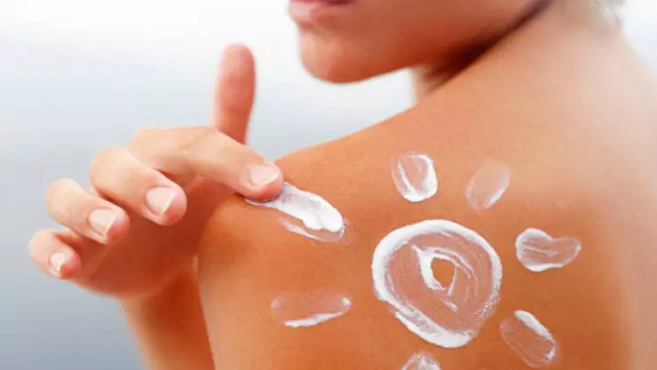 Estos son los 3 MEJORES tips para cuidar la piel en vacaciones de Semana Santa 2024