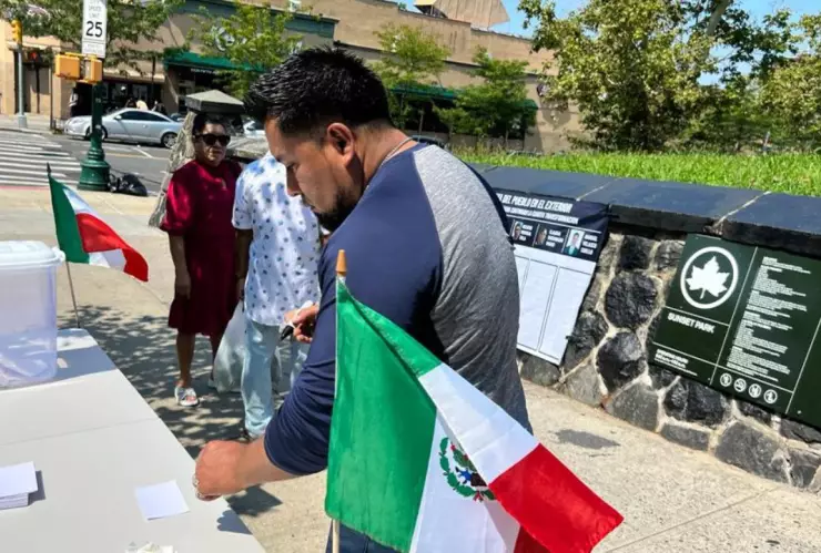 ¿Cómo tramitar la credencial de elector desde el extranjero para poder votar en elecciones 2024?