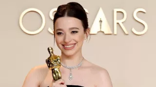 ¿Quién es Mikey Madison? La Actriz de ‘Anora’ que sorprendió en los Premios Oscar 2025