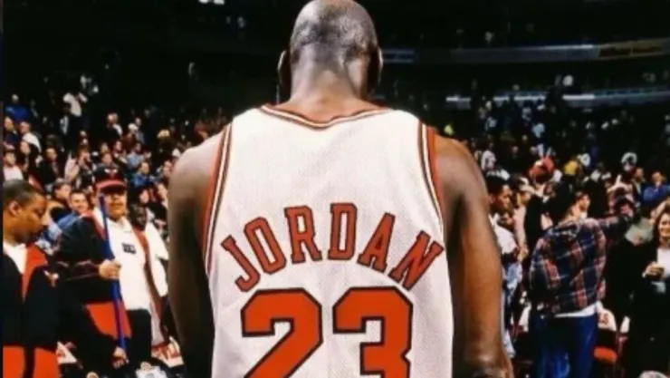 michael-jordan-frase-nba-triunfar-aprender-trabajar.jpg