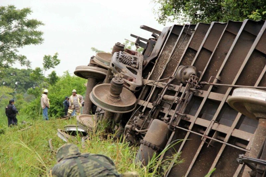 Descarrilamiento de ‘La Bestia’ en Tabasco