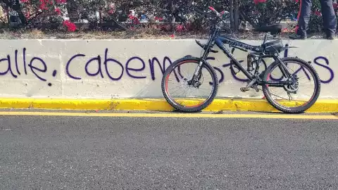 Bloqueo de ciclistas en la Recta a Cholula