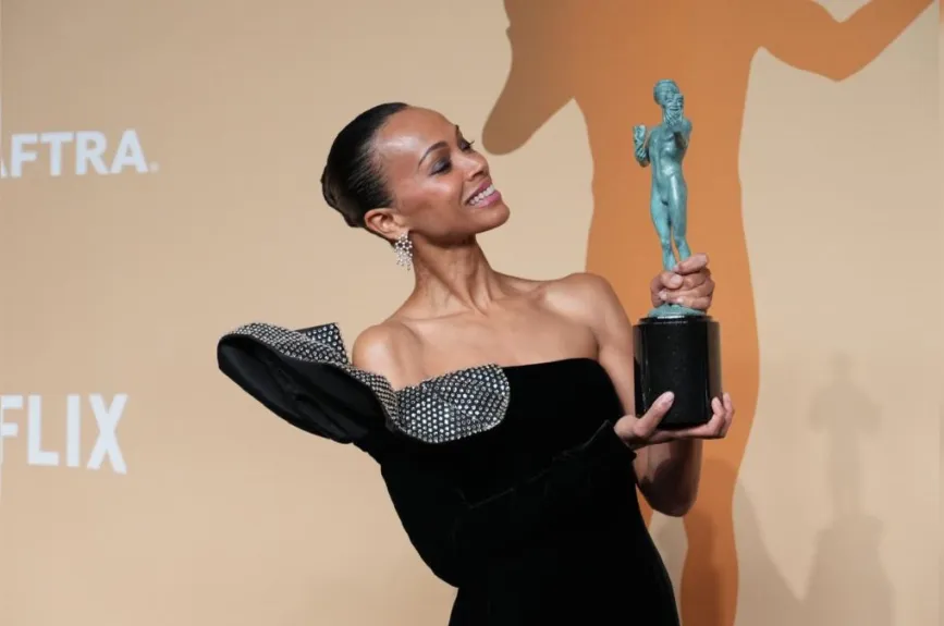 Zoe Saldana en la Temporada de Premios 2025