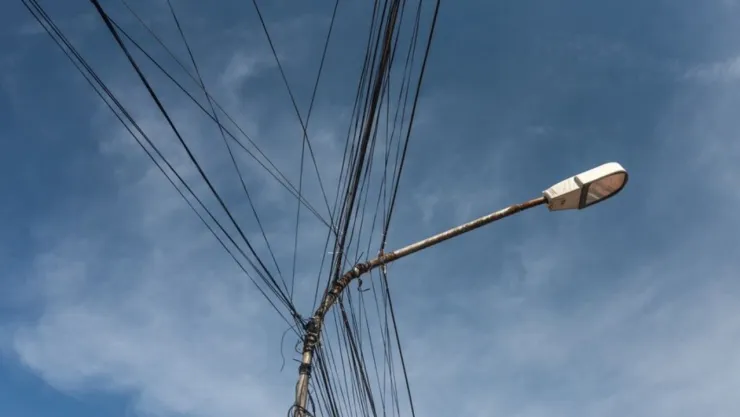 POSTE DE LUZ