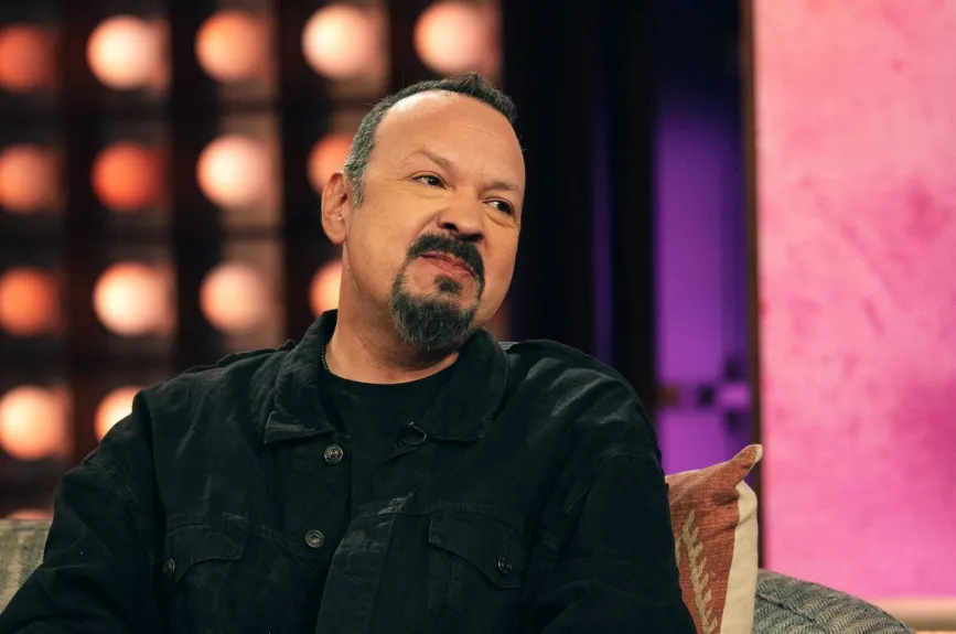 Pepe Aguilar Ángela Aguilar Christian Nodal.jpg