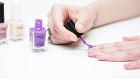 Esmaltes de uñas seguros para amas de casa con niños pequeños opciones y consejos clave