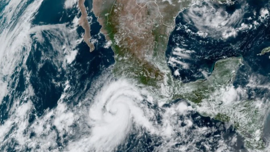 Huracán Genevieve