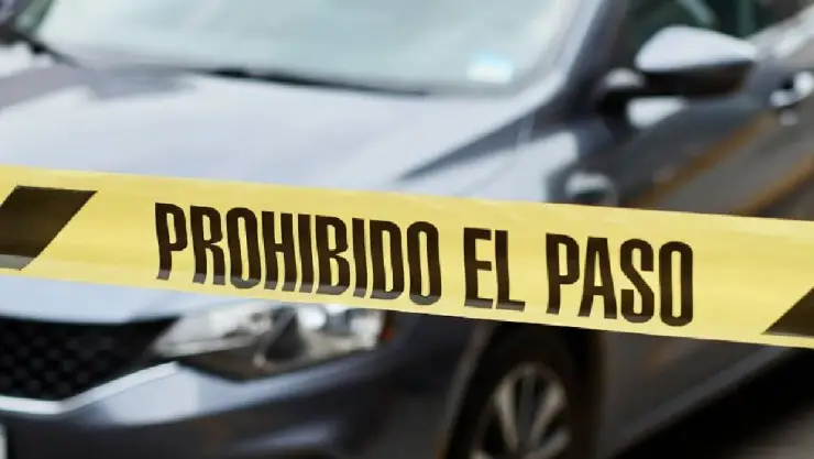 ¡Trágico! Hermanitos de 2 y 4 años son hallados SIN VIDA dentro de auto tras intensa ola de CALOR