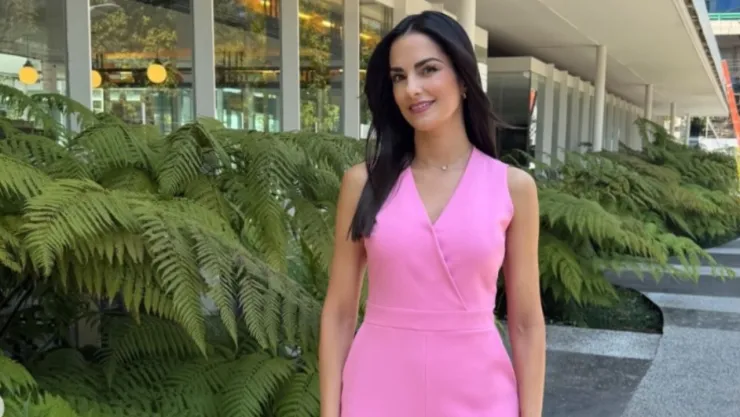 ¿Quién es Alejandra Molina, la conductora que acompañará a Jorge Zarza en Hechos Contigo de Azteca Noticias?
