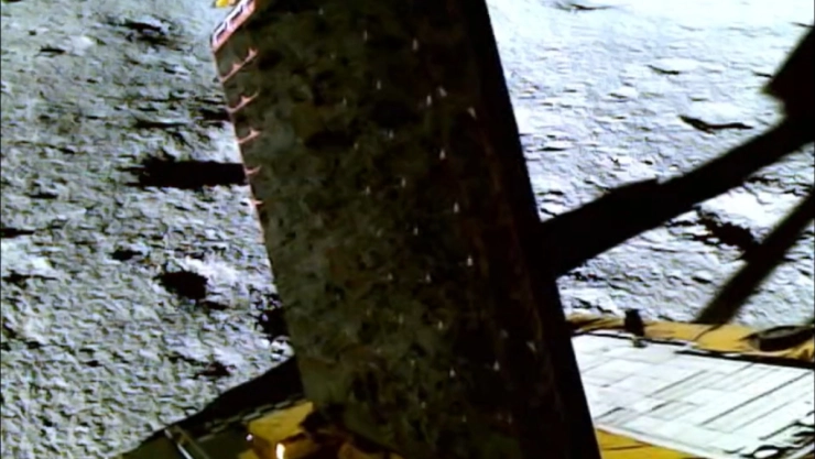 India despliega el rover Pragyan cerca del polo sur de la Luna