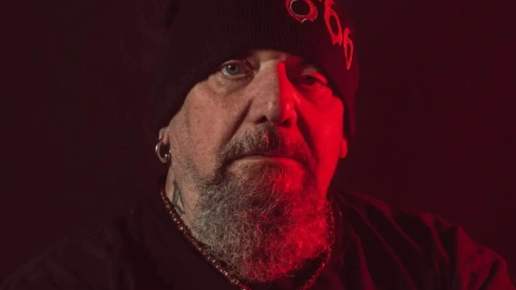 muere vocalista iron maiden paul dianno