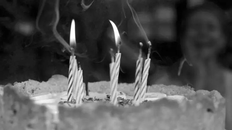 mujer muere en el cumpleaños de su hijo.