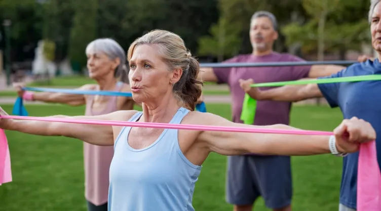 La rutina ideal para personas mayores de 55 años