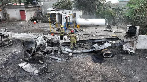 Incendio taller madrugada