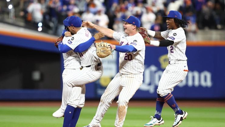 MLB: NLDS-Philadelphia Phillies at New York Mets
