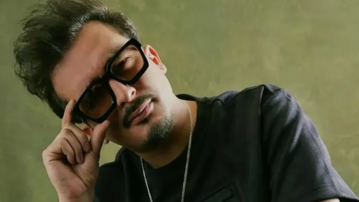 Ricardo Pérez es muso de Susana Zabaleta y sale en nuevo clip musical de la cantante