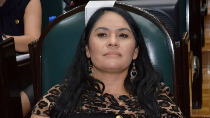 Investigan a diputada por obstruir detención en Coacalco