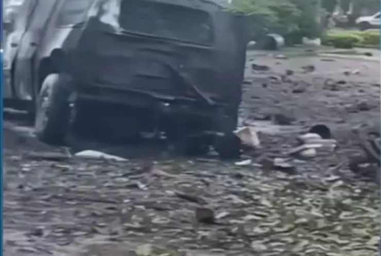 Explosión de coche bomba mata a tres policías y deja siete heridos en Coahuayana, Michoacán