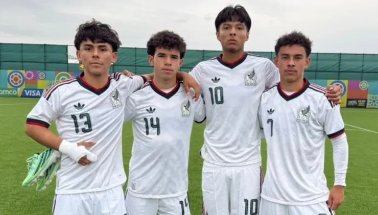 México Sub 15 Xavier Soria (13), Marcelo Villareal (14), Zamir Loyo (10) y Jayden González (7)