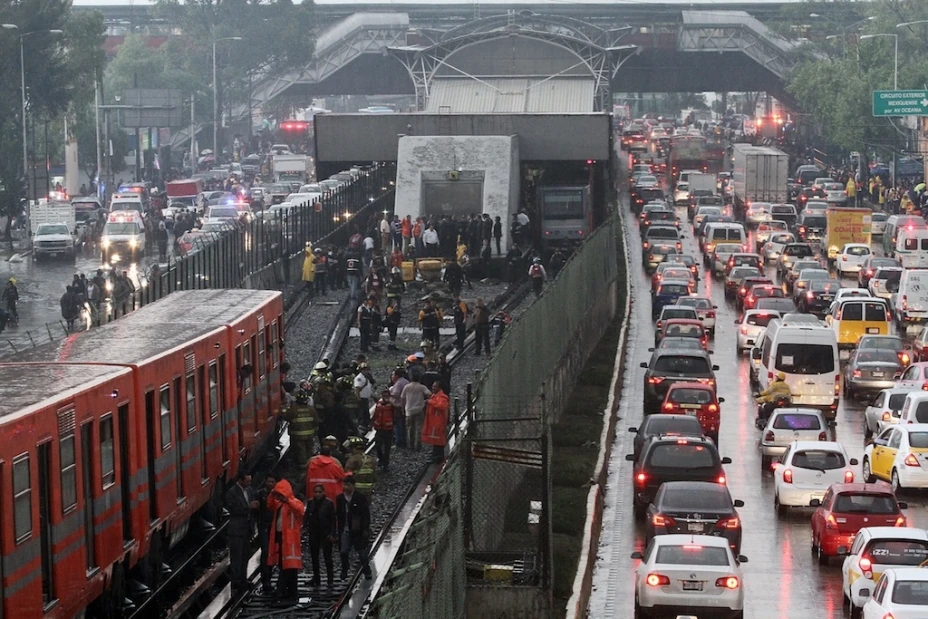 Choque en Metro Oceanía