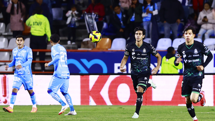 José Juan Macías gol