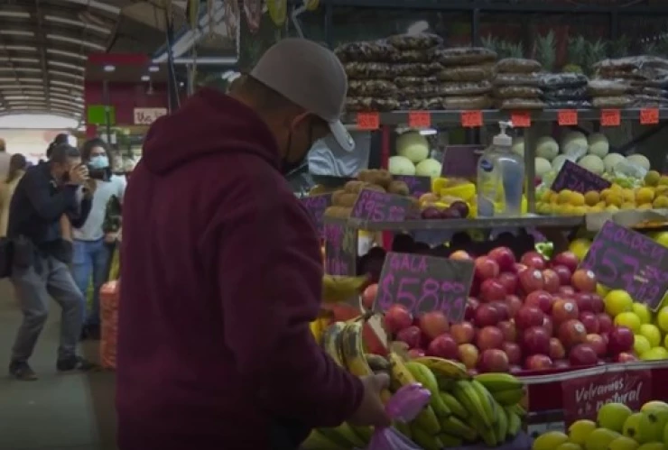 kilos de a kilo en mercado de abastos
