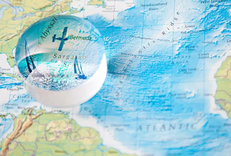 Triángulo de las Bermudas.jpg