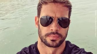 William Levy en el mar..jpg