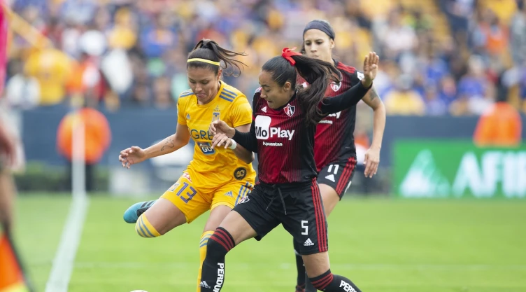Atlas femenil
