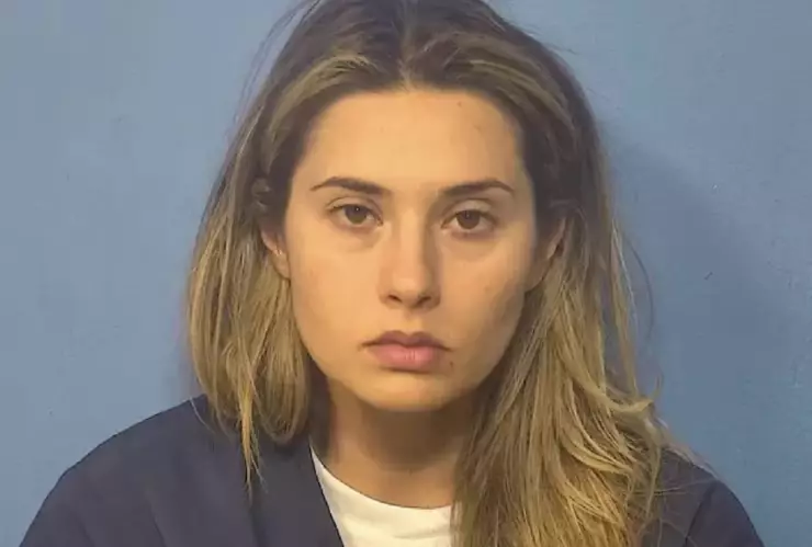 Maestra abusó de alumno en Estados Unidos.