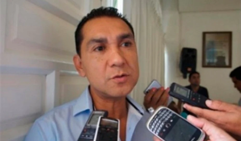 Un documento hallado dentro del edificio incendiado en Iguala detalla la estrategia para posicionar en medios a María de los Ángeles Pineda