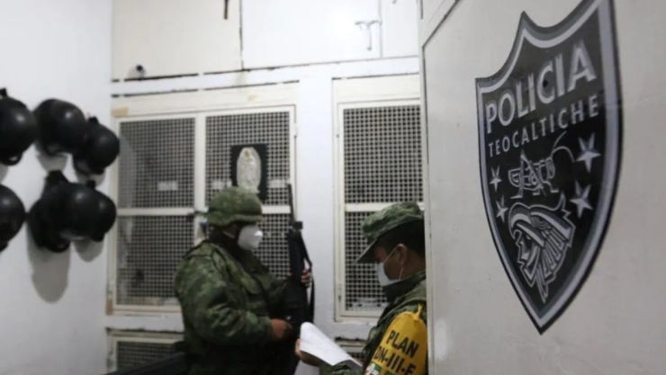 Retiran 14 armas de fuego de la comisaría de Teocaltiche