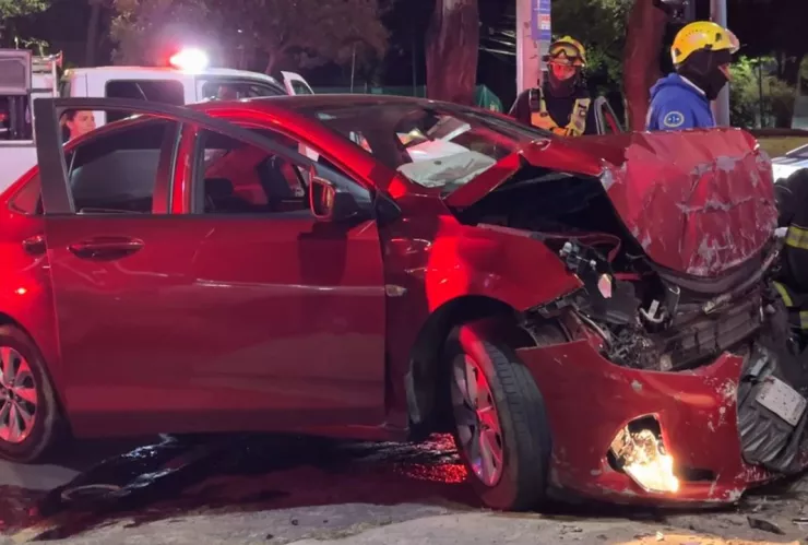 Incendio en Iztapalapa y volcadura en Periférico Sur este 31 diciembre