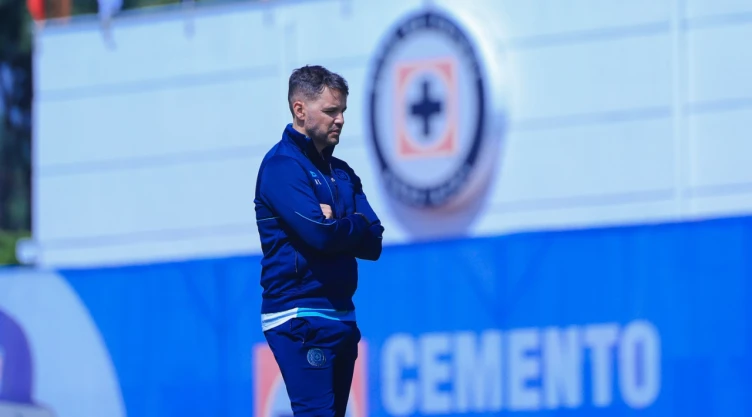 Nicolás Larcamón Cruz Azul