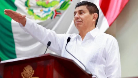 Salomón Jara rinde protesta como gobernador de Oaxaca