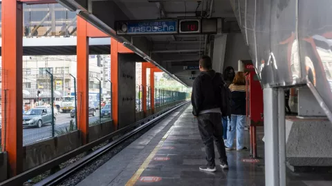 Cierre de estacion Linea 2 del Metro CDMX