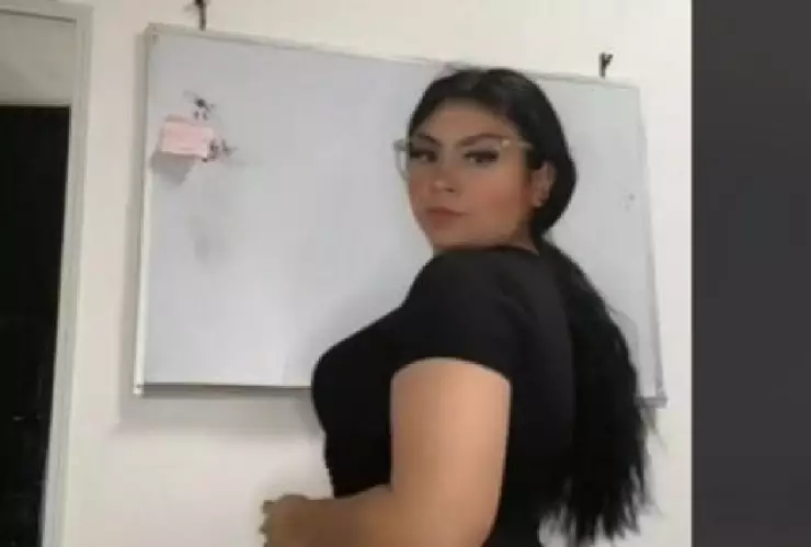 Maestra de Kinder ‘balconea’ a padres que le escriben por WhatsApp