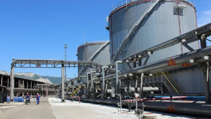 Precios internacionales del petroleo registran baja del 3