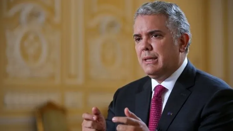 presidente-colombia-inocularse-vacuna-astrazeneca-seguridad.jpg