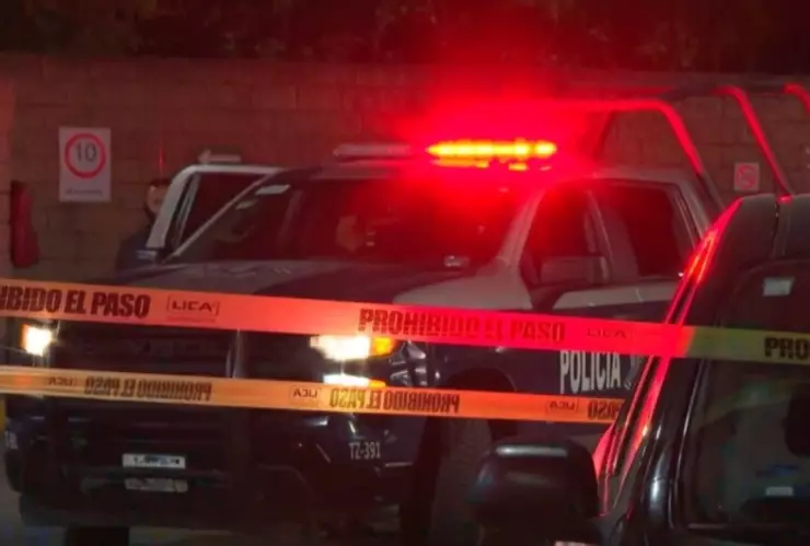 Granada en vía pública de Ecatepec desata terror; escuadrón monta operativo para desactivarla