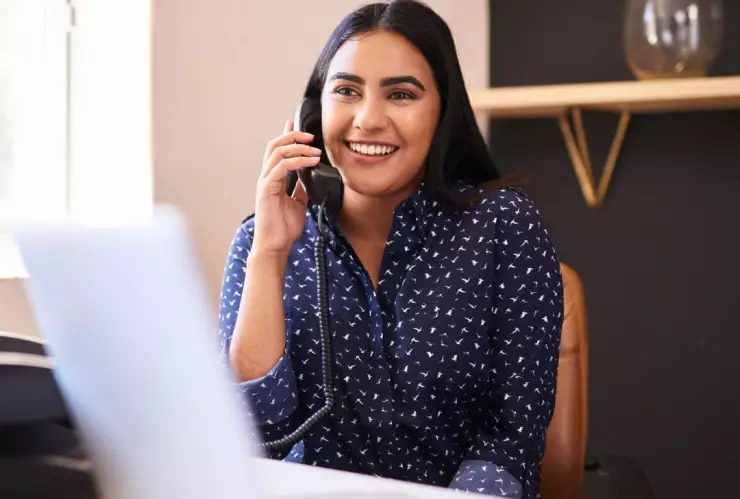 Consulado de EEUU tiene una vacante con sueldo de más de 400 mil pesos