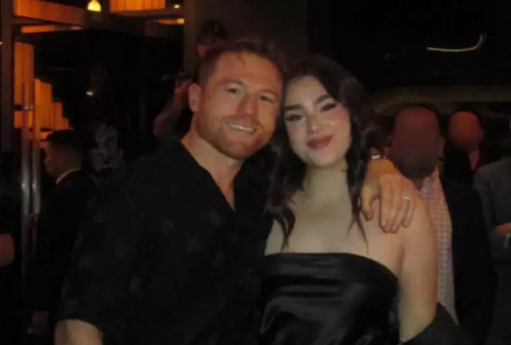 El millonario regalo que le dio el Canelo a su hija por Navidad