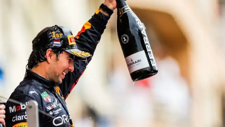 Checo Pérez no podrá festejar en la alberca del GP de Mónaco por esta razón
