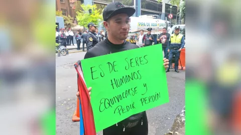 Policía se disculpa por video íntimo con Luna Bella en Metro CDMX.jpg