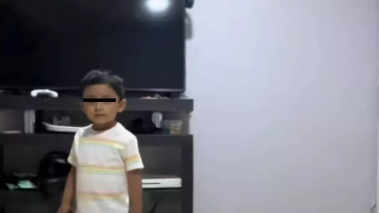 VIDEO_ Pequeño aficionado del Cruz Azul defiende a su equipo de su mamá que le va a los Pumas