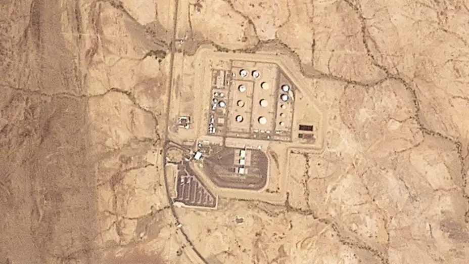 Refinería de petróleo de Saudi Aramco al norte de Abha, Arabia Saudita.